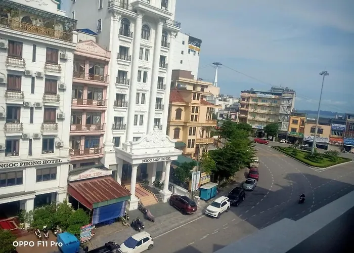 Hotel Ngoc Tung Hạ Long